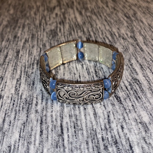 Vintage Silver-Tone Scroll Design Stretch Bangle with Blue Cats-Eye Beads - Picture 8 of 11